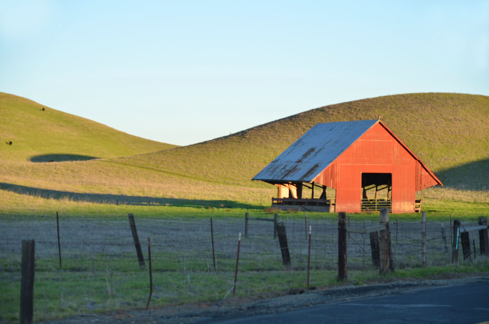 Nikon D7000 sample photo. Red, barn photography