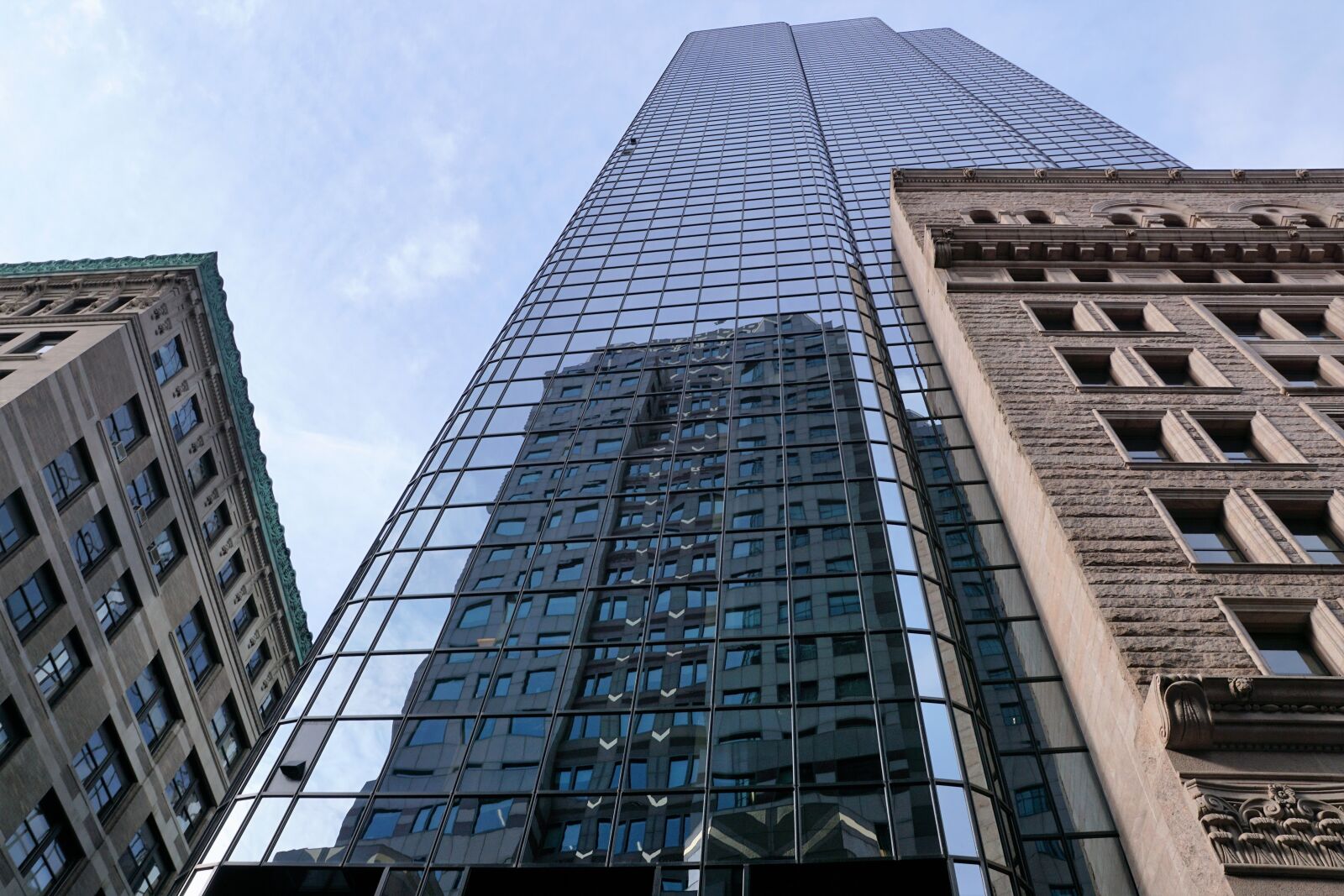 Sony ILCA-77M2 + Sony DT 16-50mm F2.8 SSM sample photo. Boston, city, skyscraper photography