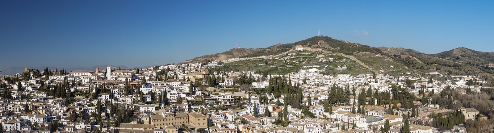 Sony a7 II + Sony FE 28-70mm F3.5-5.6 OSS sample photo. Granada, panorama, spain photography