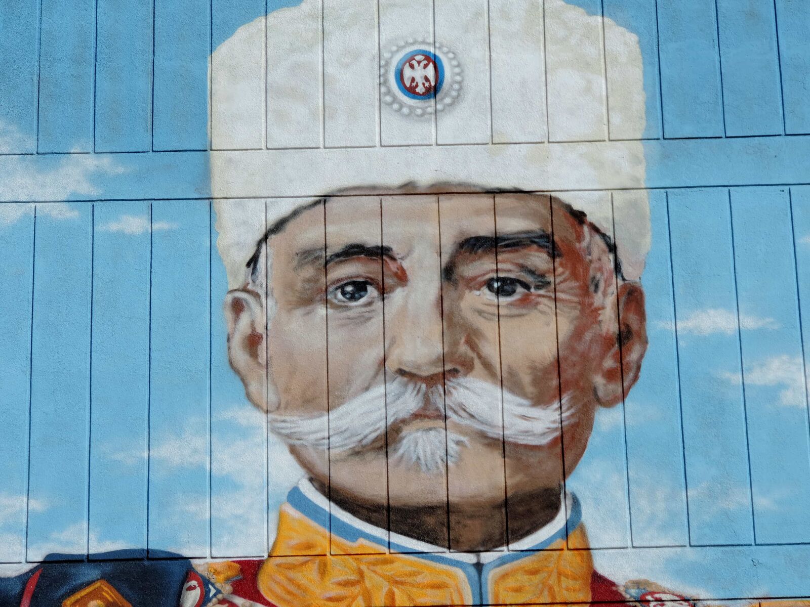 Nikon Coolpix P520 sample photo. Face, graffiti, king, liberty photography