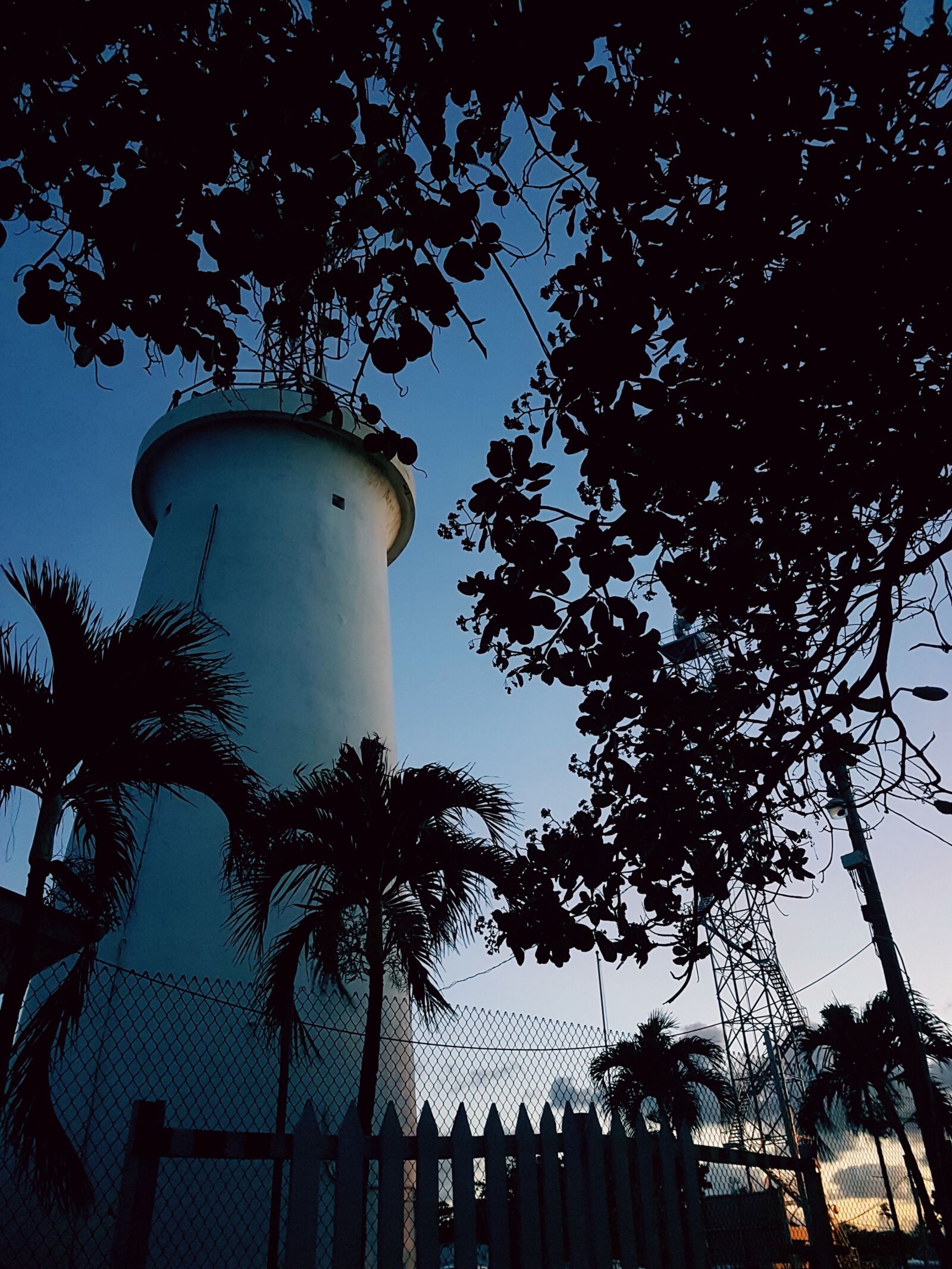 Samsung Galaxy S7 Edge sample photo. Lighthouse, sky, nature photography