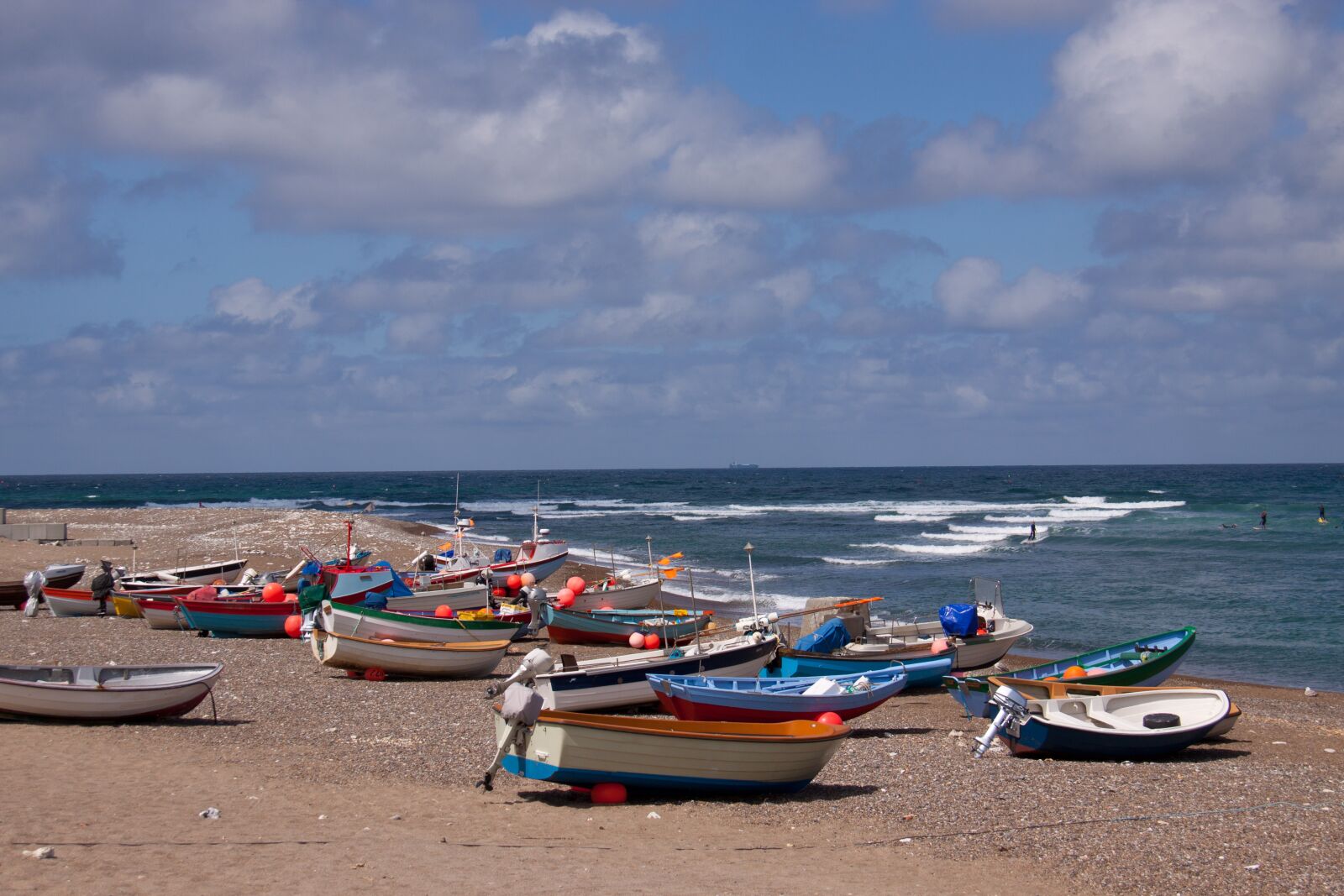 Canon EOS 50D sample photo. Klitmoeller, beach, boats photography