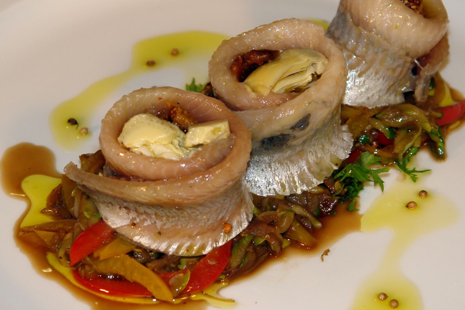 Sony DSC-R1 sample photo. Fish, fillet, meal photography