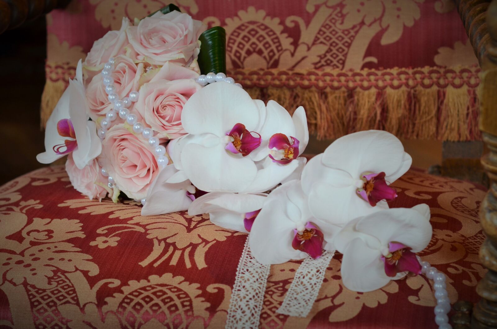 Nikon D5100 sample photo. Wedding, bouquet, romanticism photography