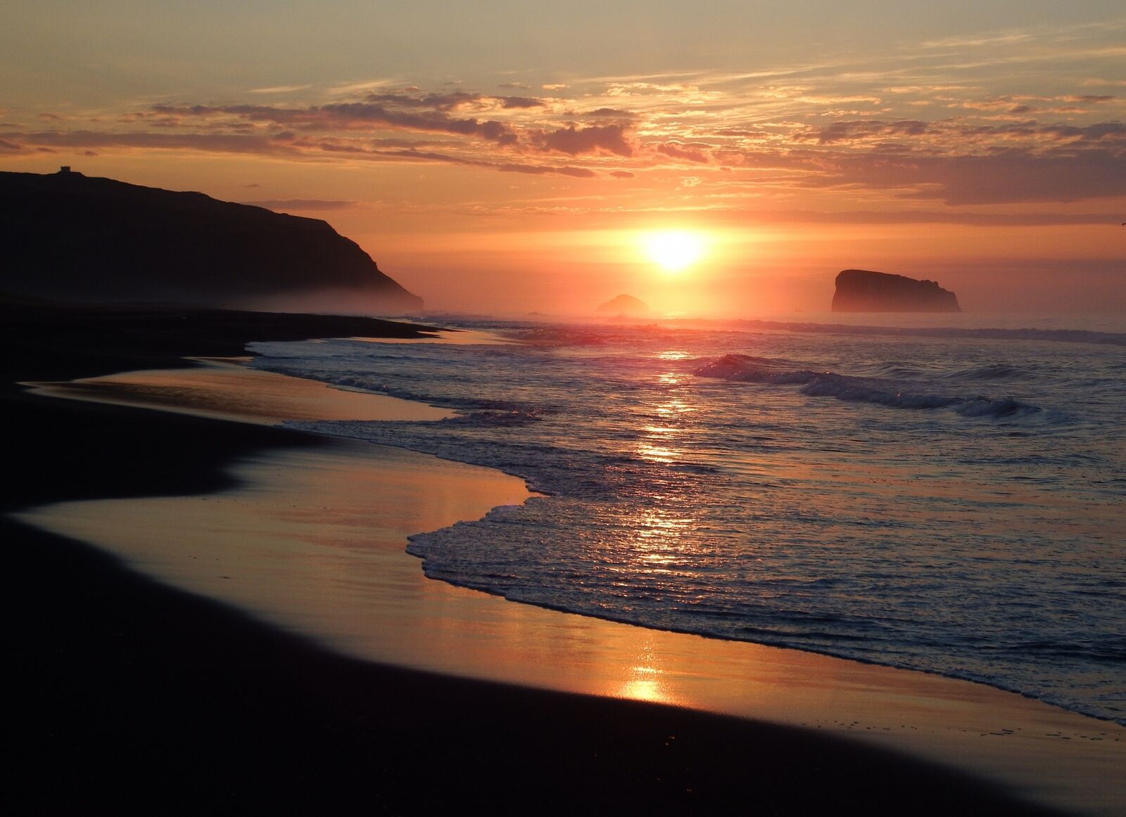 Fujifilm FinePix S1 sample photo. Sunrise, dawn, the pacific photography