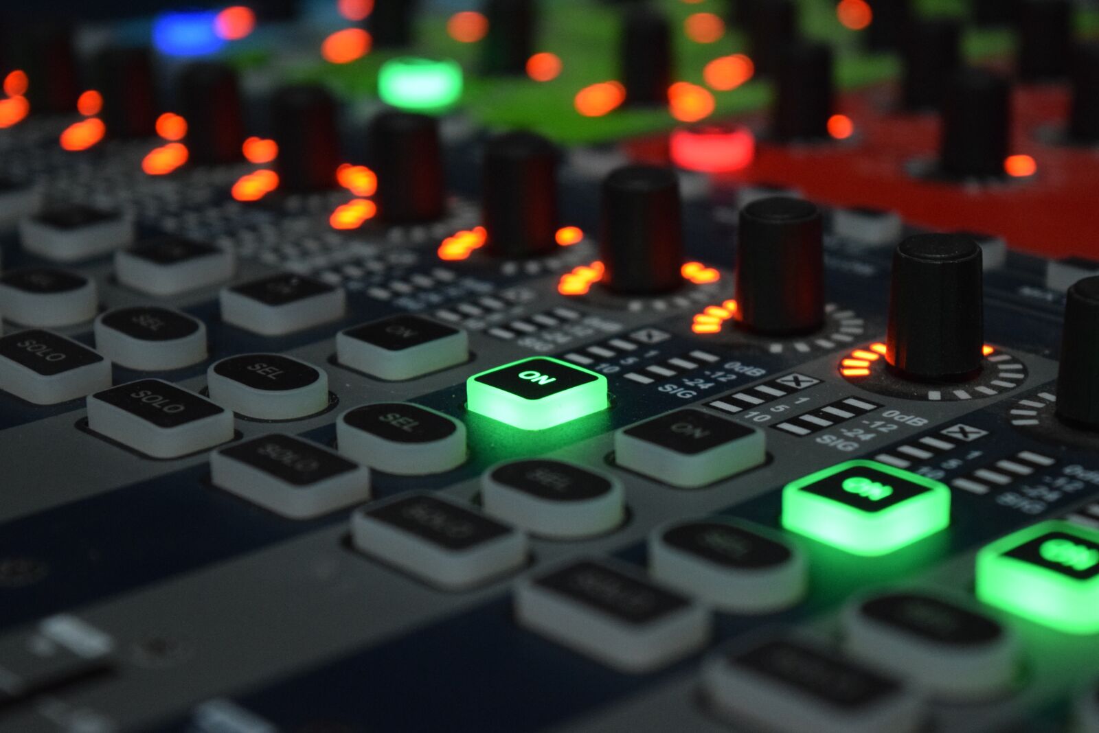 Nikon D3300 sample photo. Sound, music, console photography