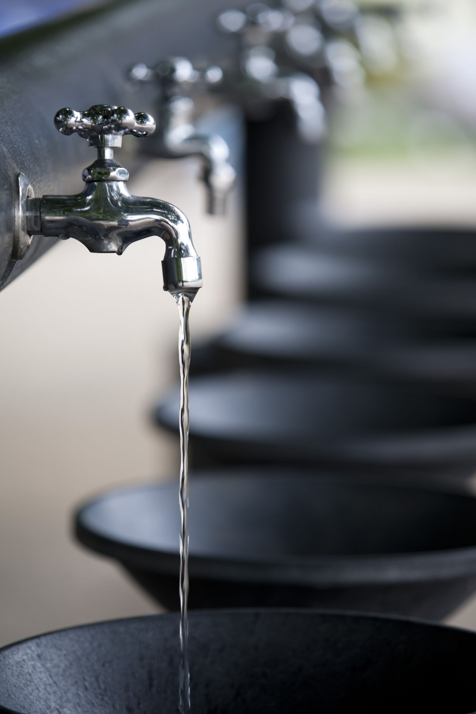Canon EOS 5D sample photo. Faucet, water, power photography