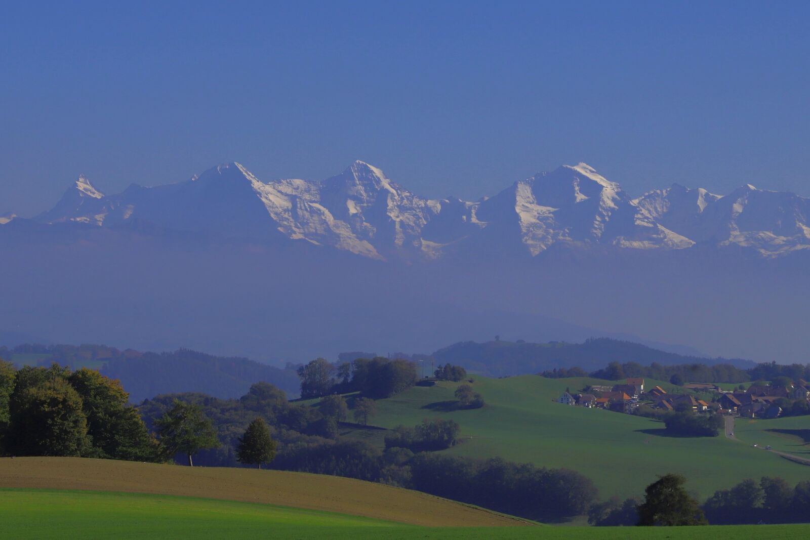 Canon EOS 6D Mark II sample photo. Bernese alps, eiger, monk photography