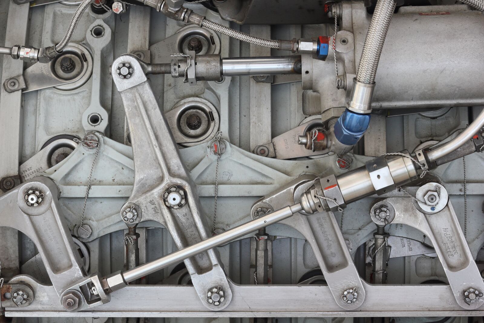 Canon EOS 550D (EOS Rebel T2i / EOS Kiss X4) sample photo. Turbine engine, j79, general photography