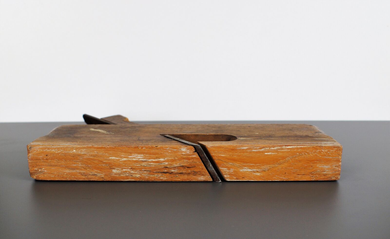 Sony DT 18-70mm F3.5-5.6 sample photo. Planer, wood planer, schreiner photography
