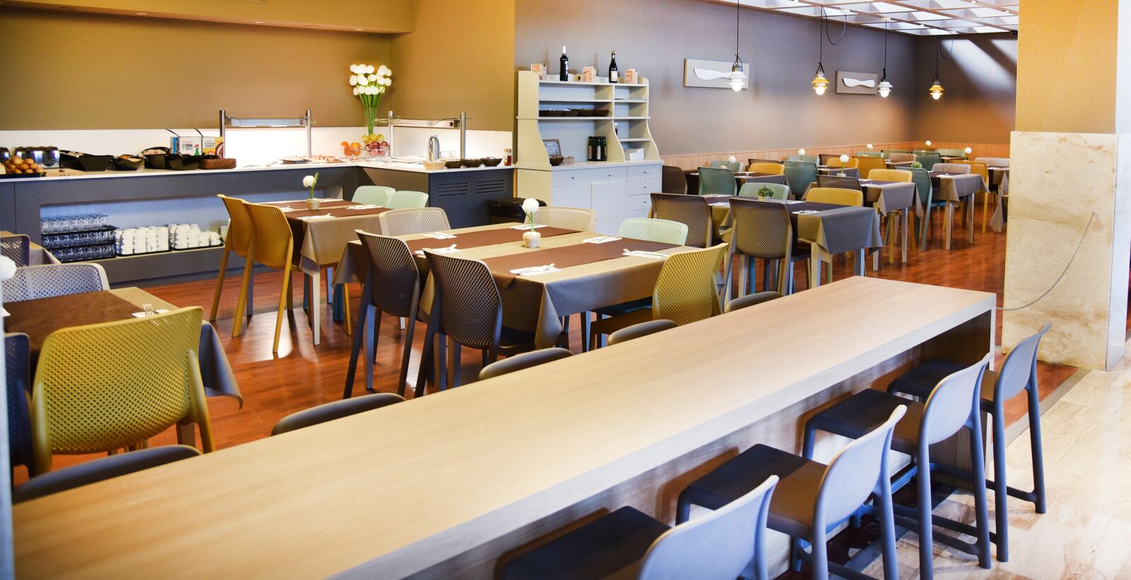 Nikon D750 sample photo. Restaurant, relax, summer photography