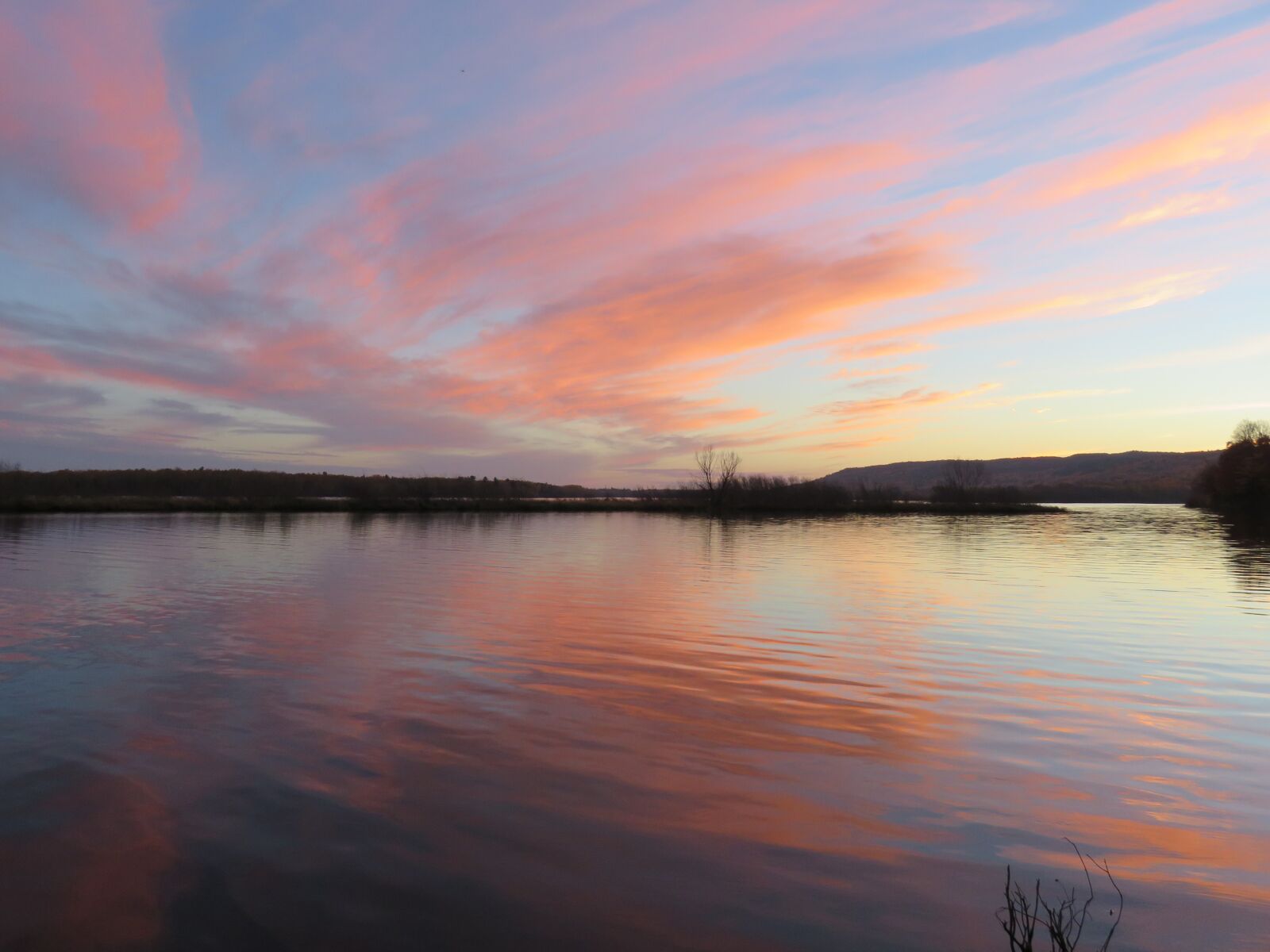 Canon PowerShot SX710 HS sample photo. Lake, rural, sunset, water photography