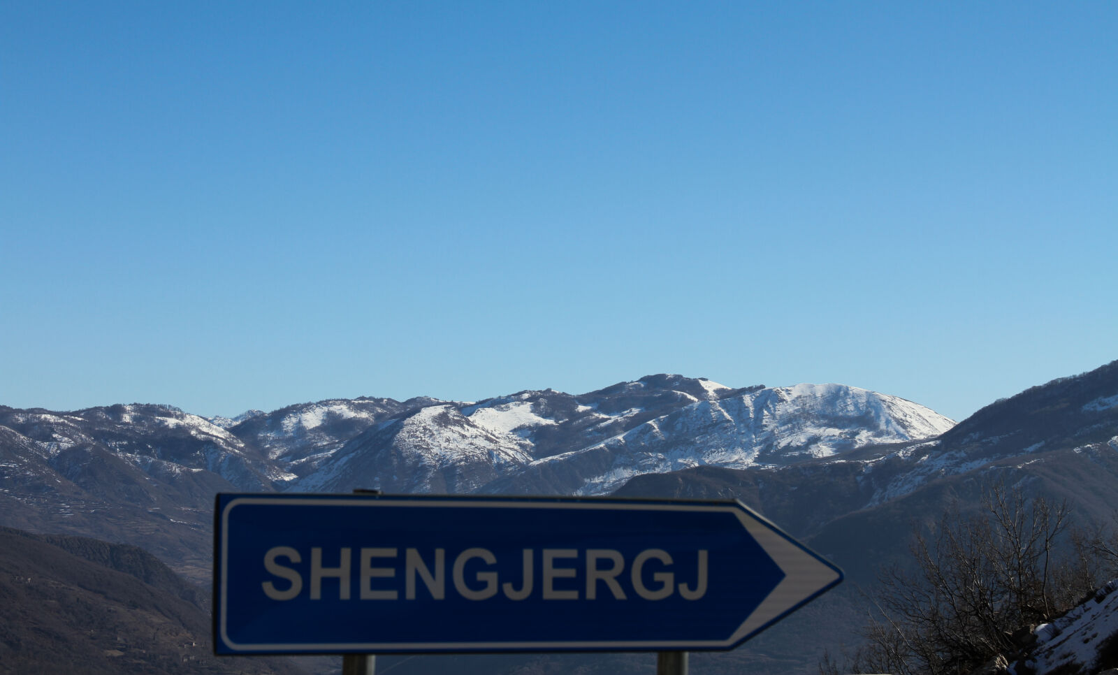 Canon EF 28-135mm F3.5-5.6 IS USM sample photo. Albania, shengjergj, snow photography