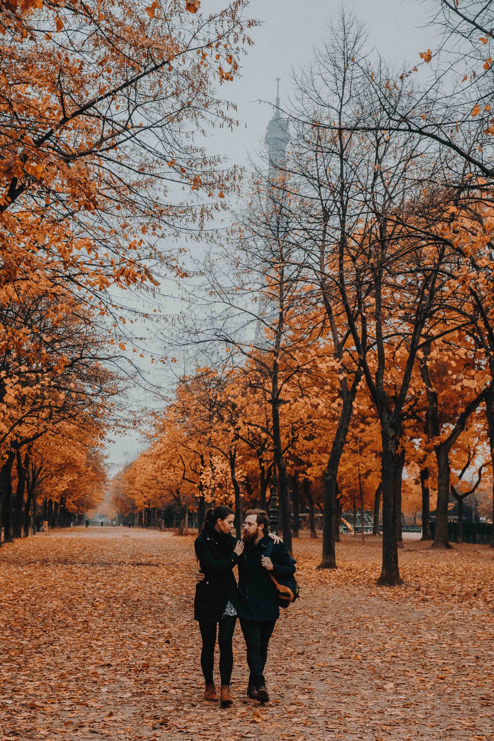 Canon EOS-1D X Mark II sample photo. Tree, autumn, station photography