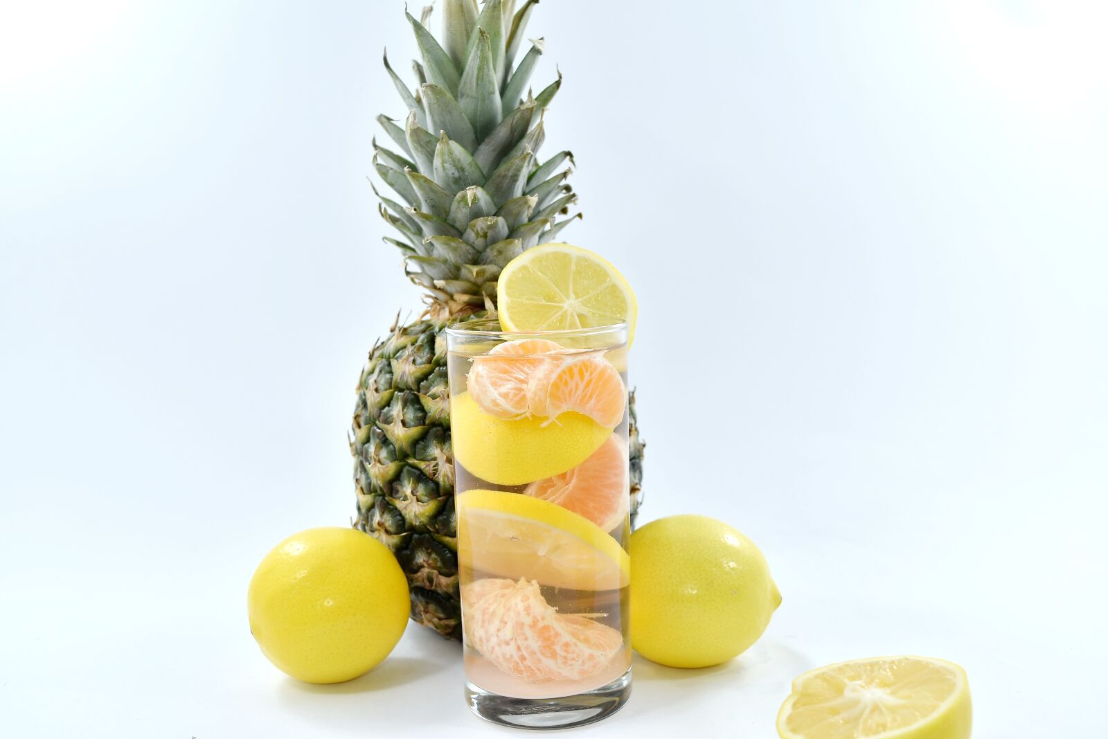 Nikon D5500 sample photo. Grapefruit, lemon, lemonade, pineapple photography