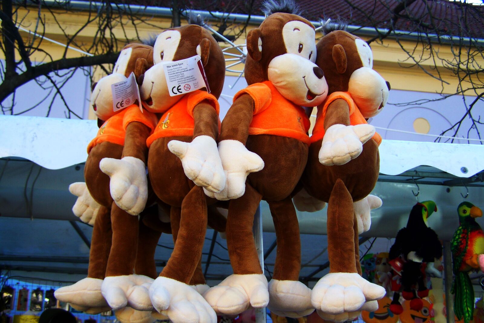 Kodak EASYSHARE ZD710 ZOOM DIGITAL CAMERA sample photo. Monkey, plush llatfigura, child's photography