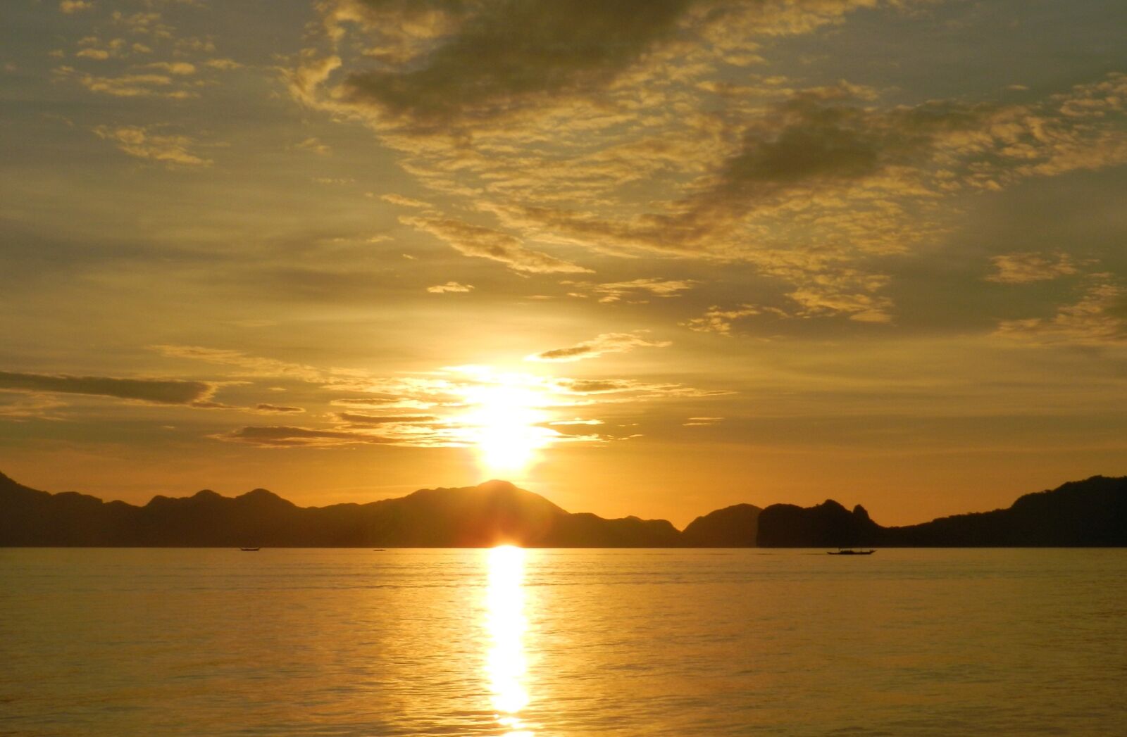 Nikon Coolpix P500 sample photo. Sunset, sunrise, philippines photography