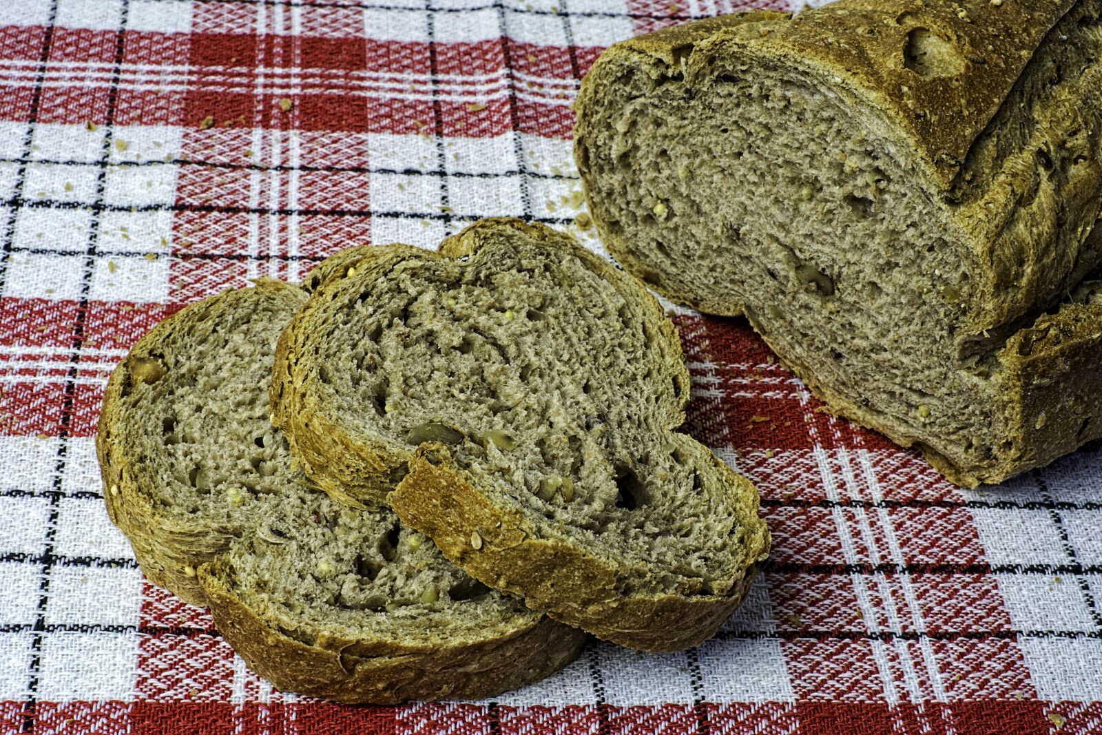 Fujifilm X-Pro1 sample photo. Bread, bakery, sesame seed photography