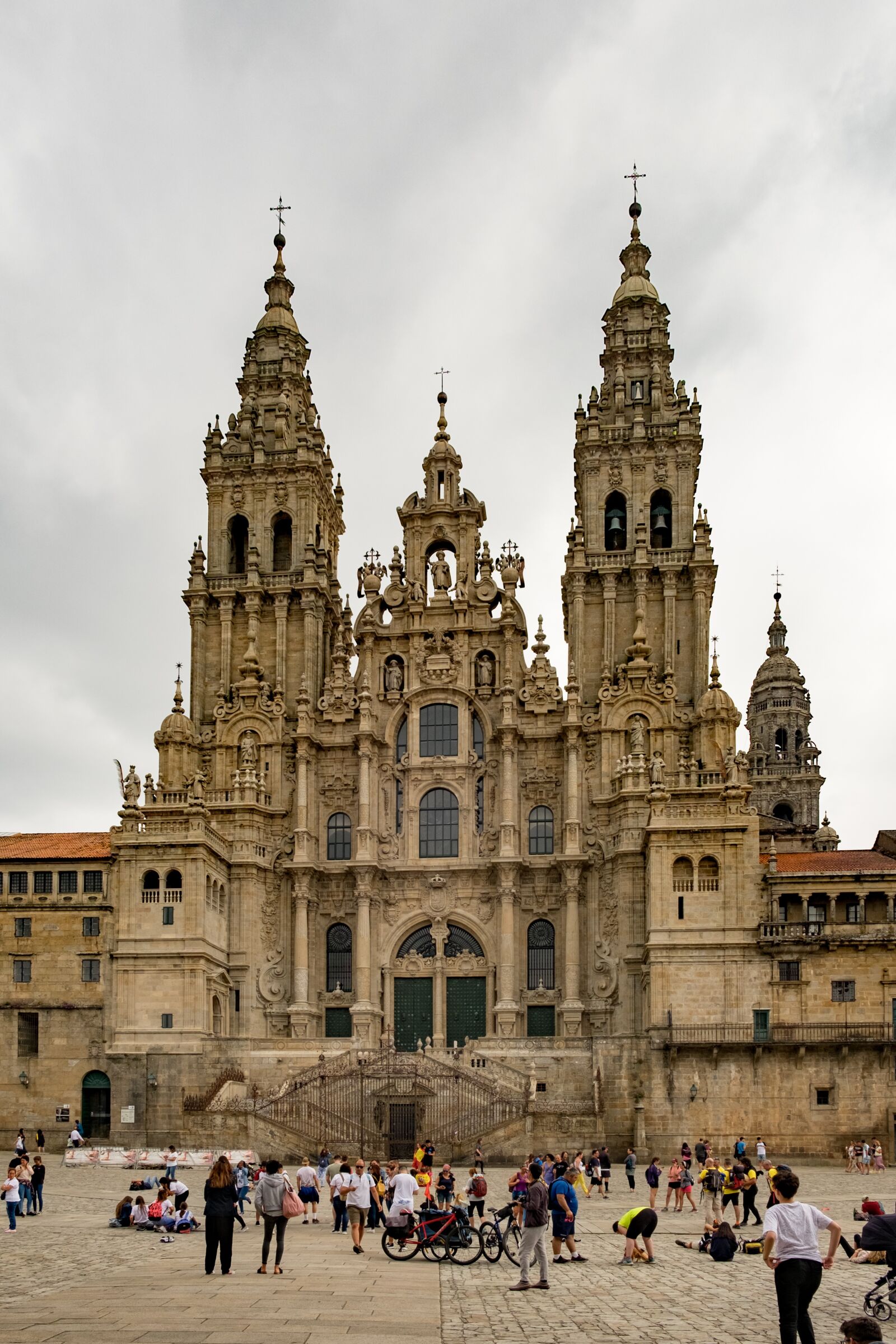 Fujifilm X-T10 sample photo. The cathedral, santiago, church photography