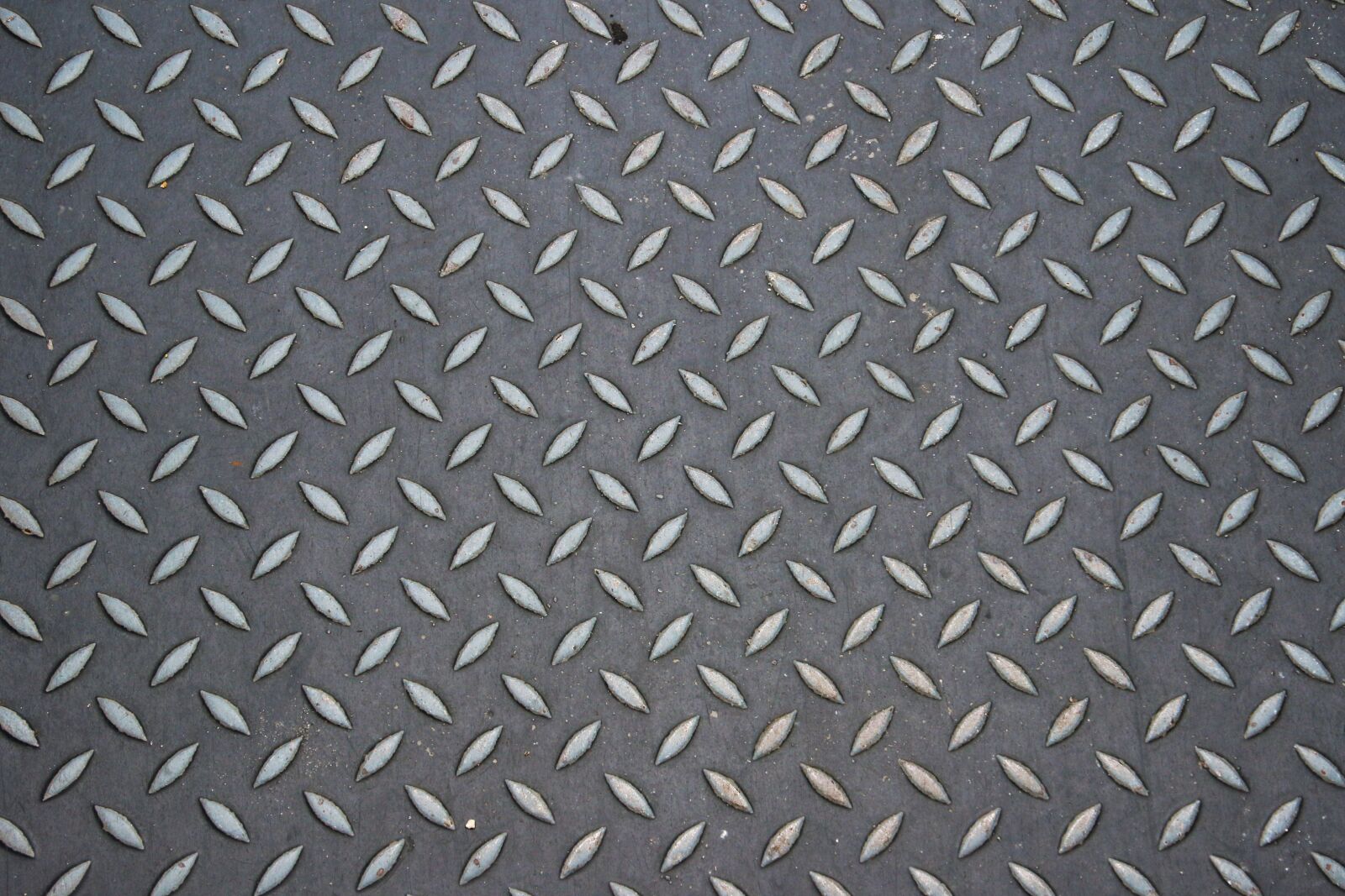 Canon EOS 7D Mark II sample photo. Background, black, diamonds, grey photography