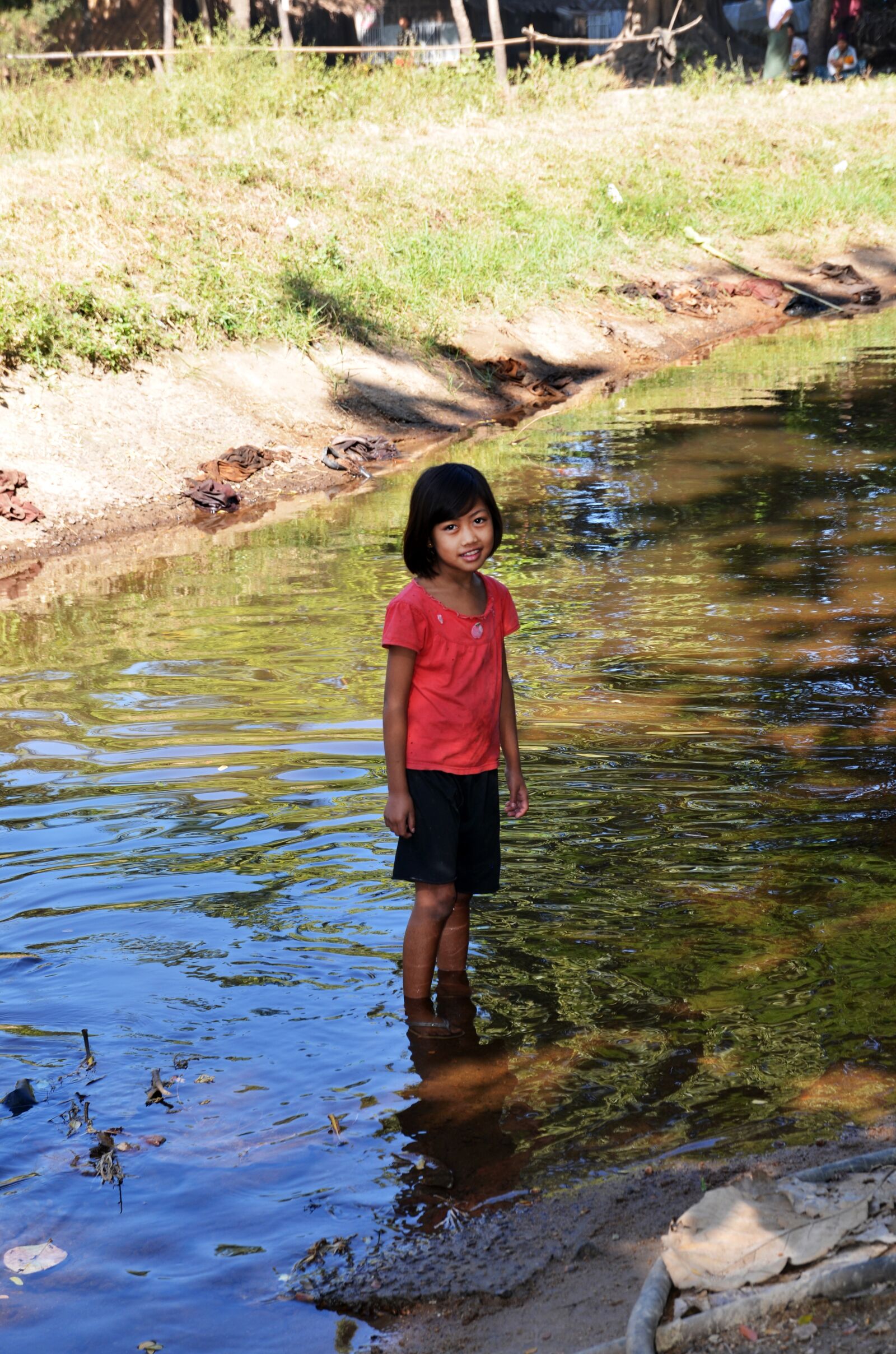 Nikon D7000 sample photo. Girl, water, rubber boots photography