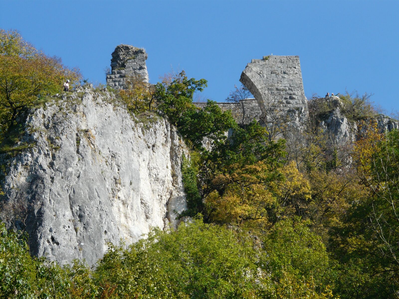 Panasonic DMC-FZ18 sample photo. Burgruine, ruin hohengerhausen, ruin photography