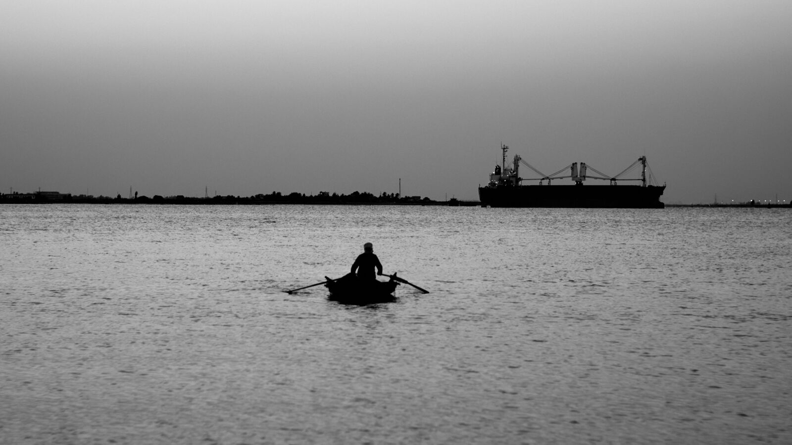 Fujifilm X-T1 sample photo. Body of water, boat photography