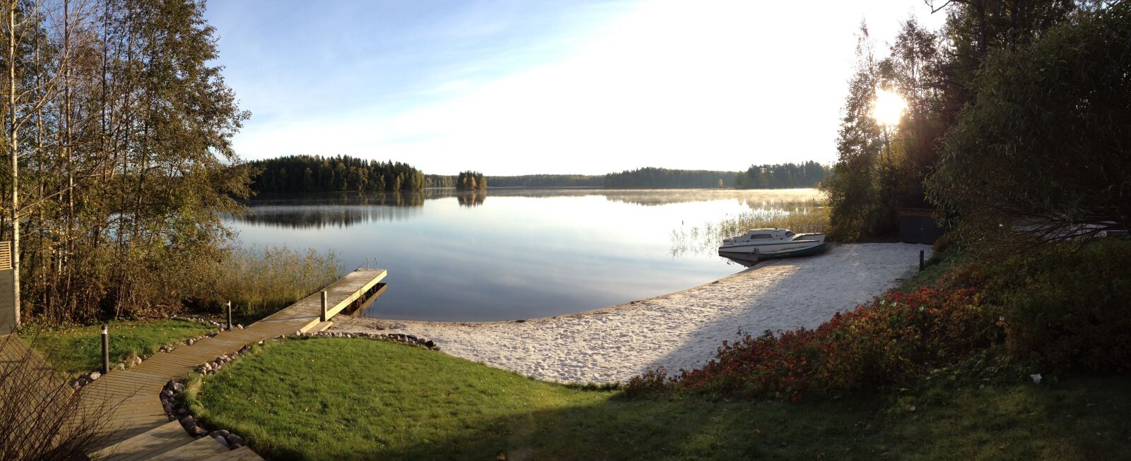 Apple iPhone 4S sample photo. Landscape, lake, autumn photography