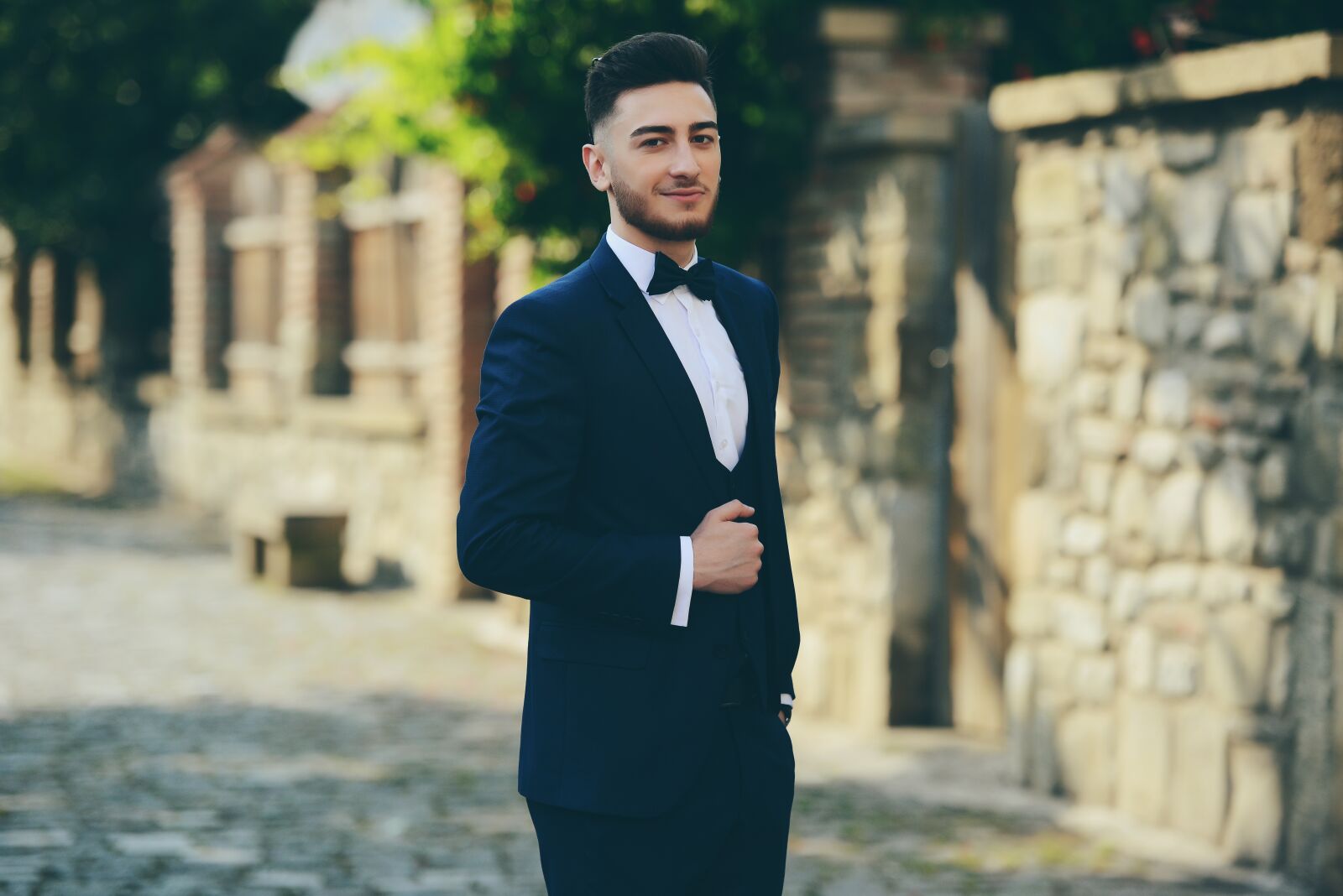 Nikon D600 sample photo. Prom, suit, bowtie photography
