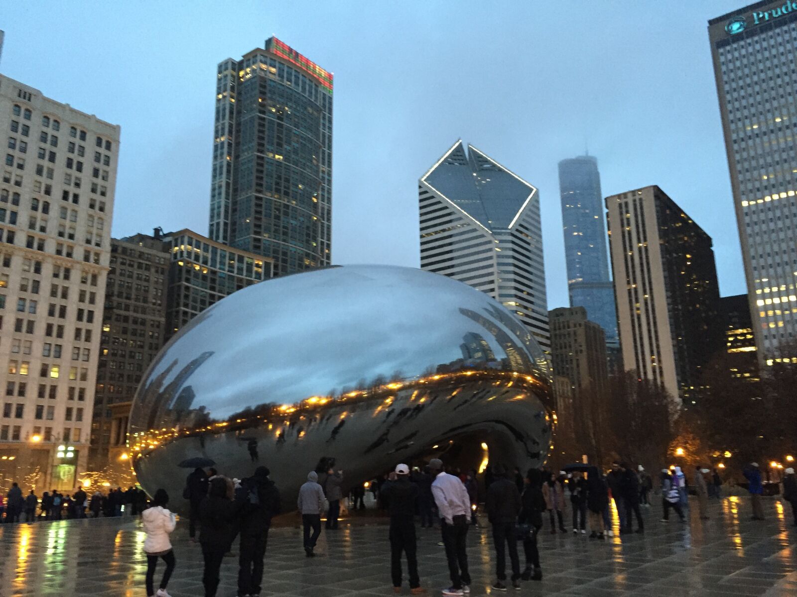 iPhone 6 Plus back camera 4.15mm f/2.2 sample photo. Chicago, skyline, the bean photography