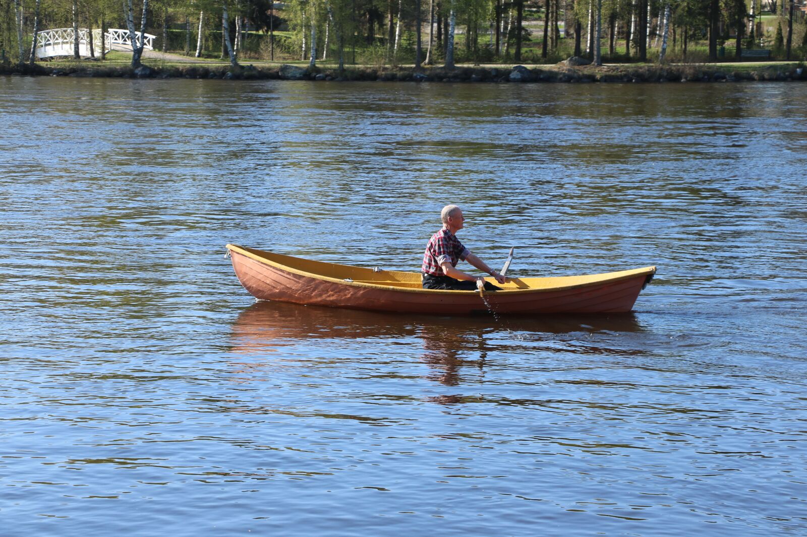 Canon EOS 750D (EOS Rebel T6i / EOS Kiss X8i) sample photo. Lake, joutamaan of, rowing photography