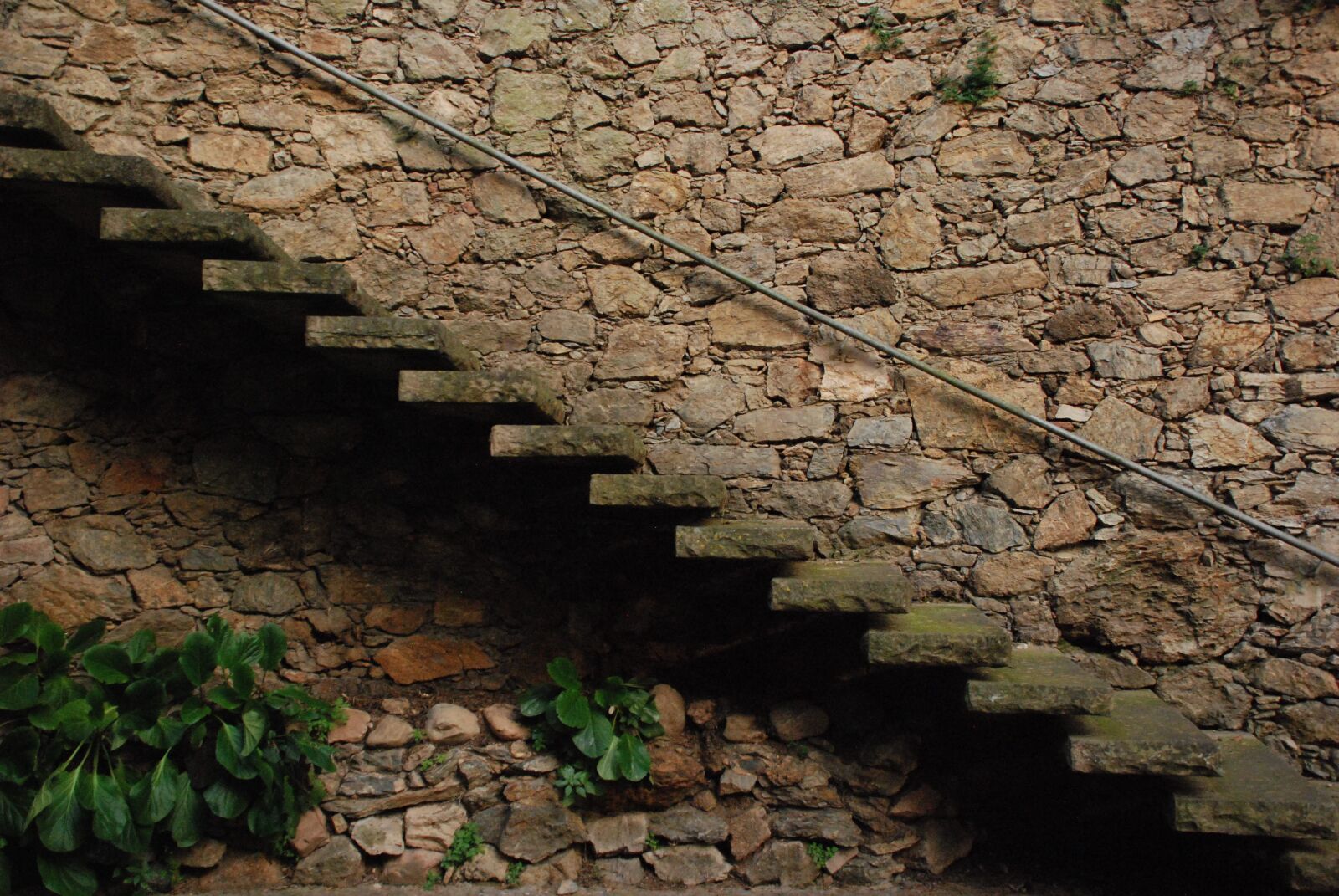 Nikon D80 sample photo. Stairs, ladder, stone photography