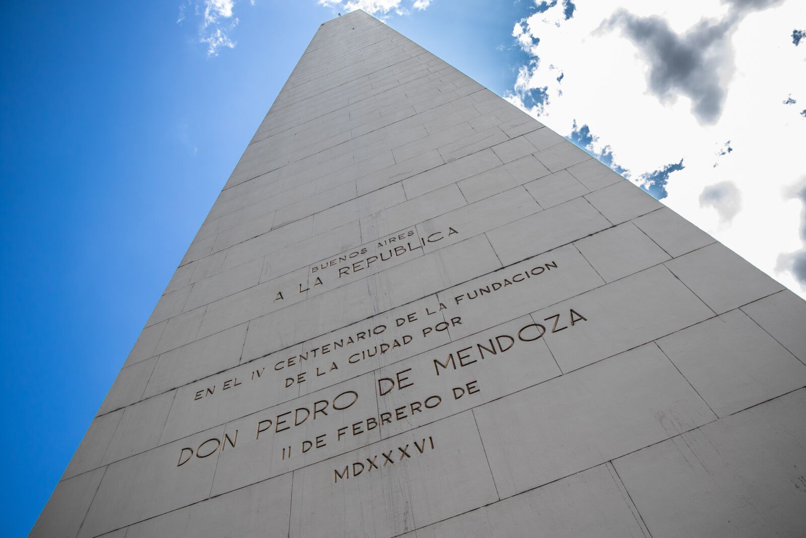 Canon EOS 7D Mark II + Canon EF-S 18-135mm F3.5-5.6 IS STM sample photo. Obelisco, argentina, microcentro photography