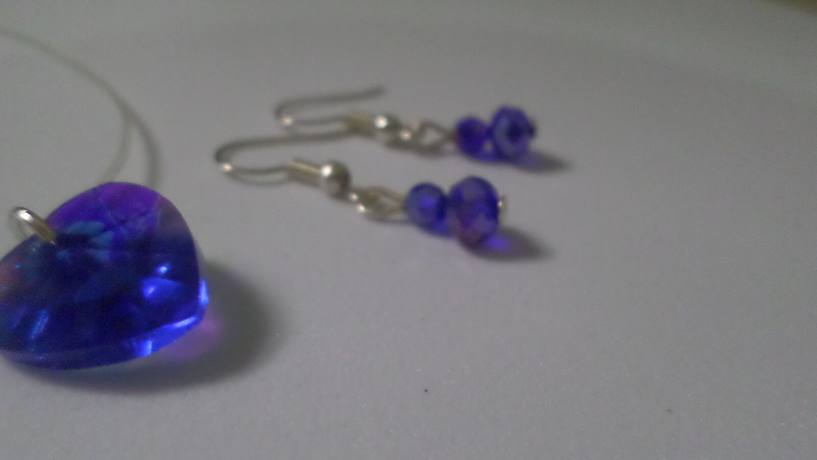 Samsung ST72/ST73 sample photo. Accesories, accesorios, moda, collar photography