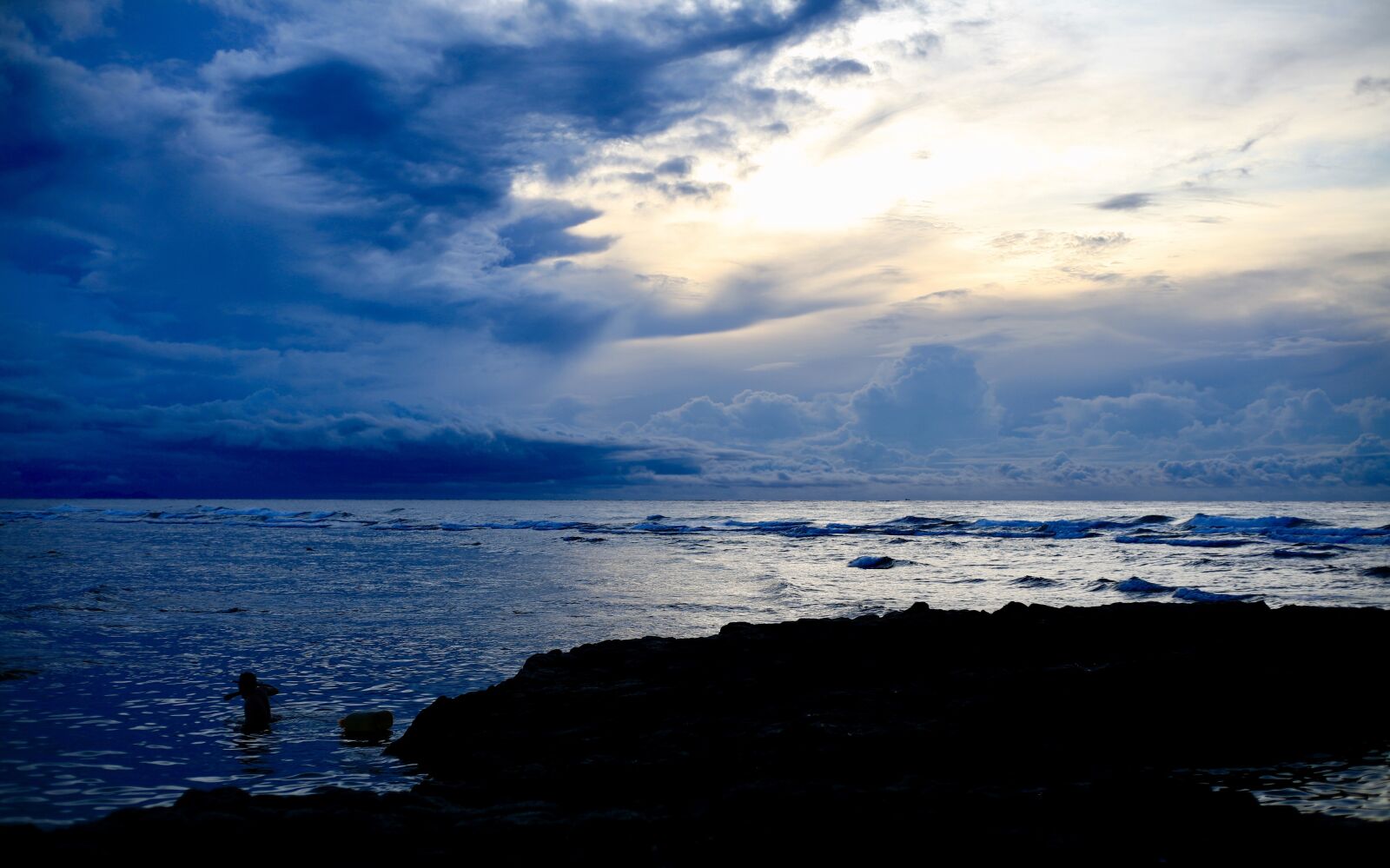 Canon EOS 5D sample photo. Sunset, blue, sky photography