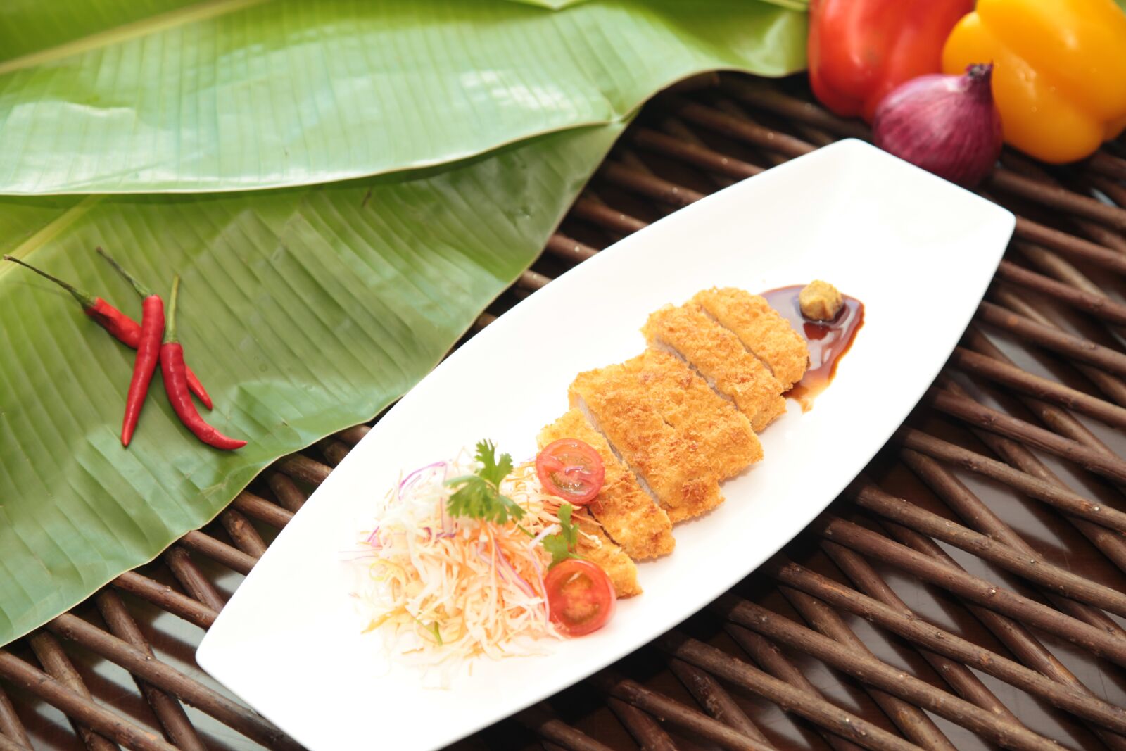 Canon EOS 5D Mark II sample photo. Tonkatsu, japanese, pork photography
