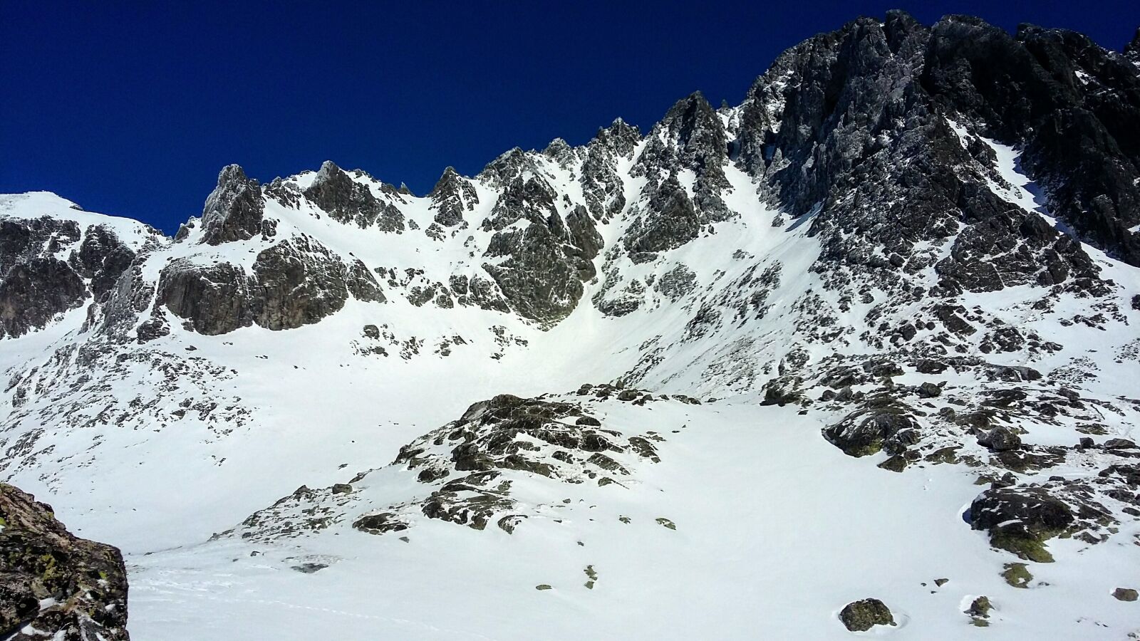 Samsung Galaxy A3 sample photo. Tatry, winter, sun photography