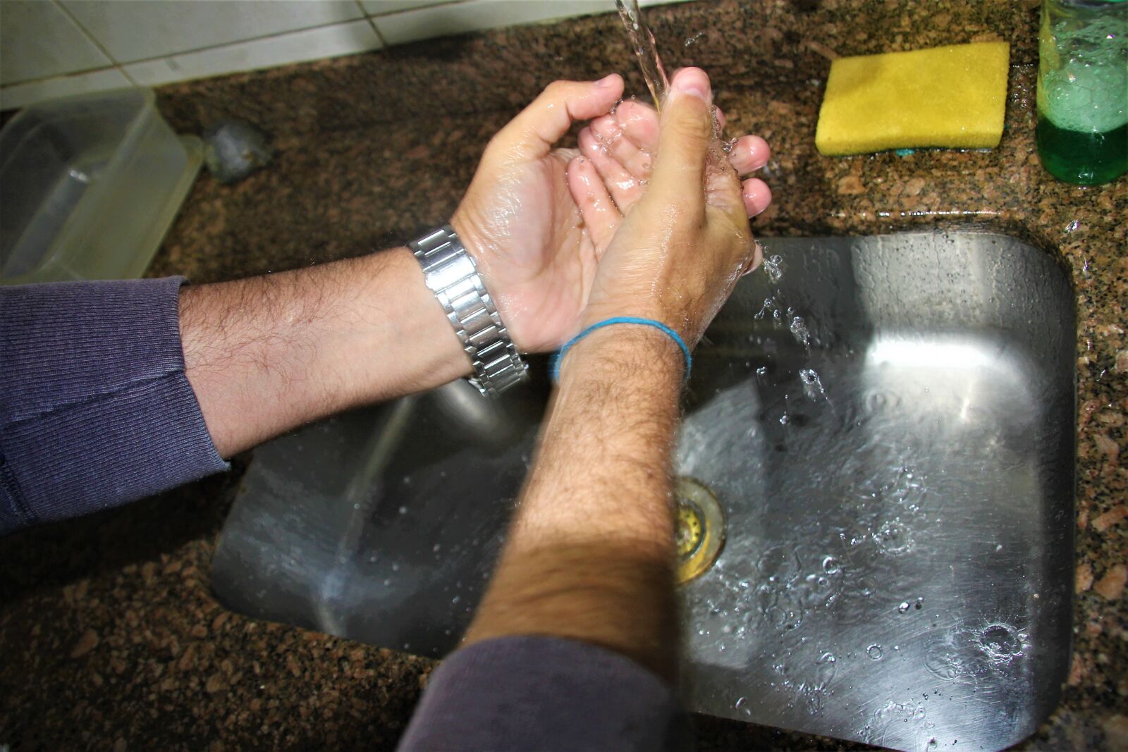 Canon EOS 60D sample photo. Covid-19, coronavirus, hands photography