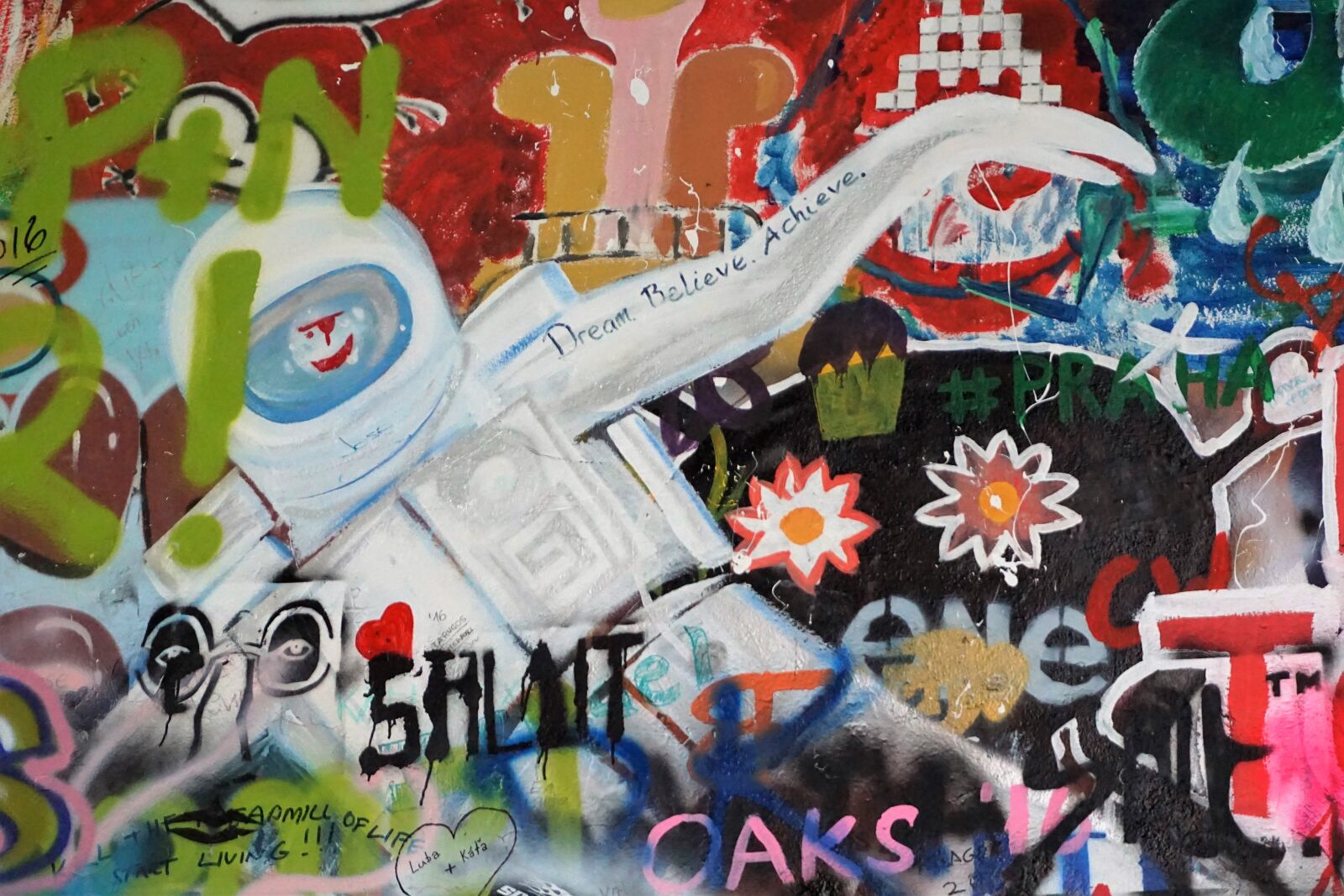 Sony a6000 sample photo. John lennon wall, grafitti photography