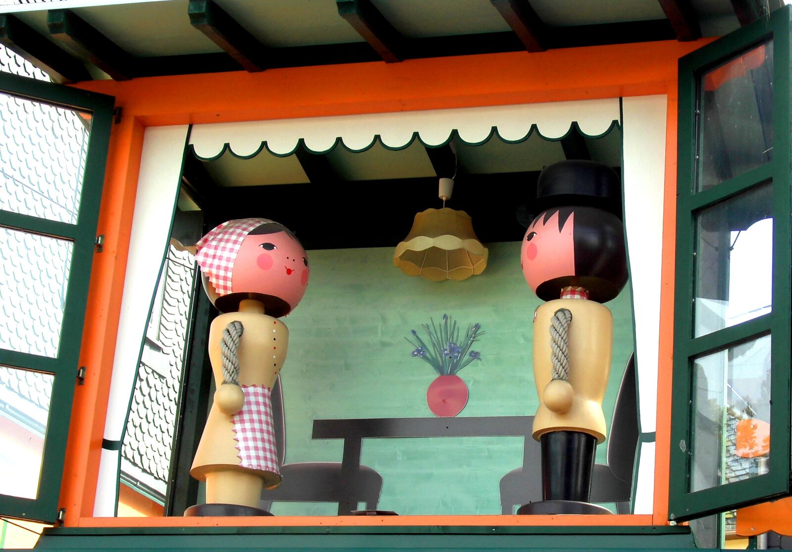 MEDION MD86824 sample photo. Wooden figures, pair, turned photography