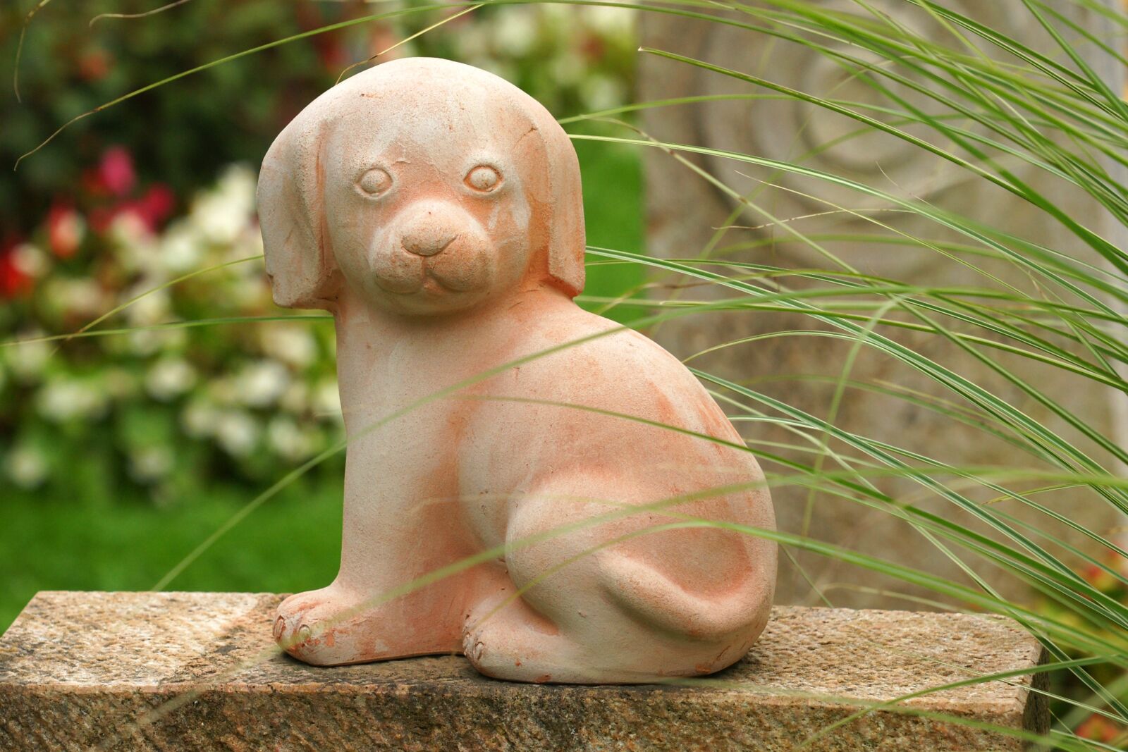 Sony Alpha DSLR-A700 sample photo. Dog, figure, sculpture photography