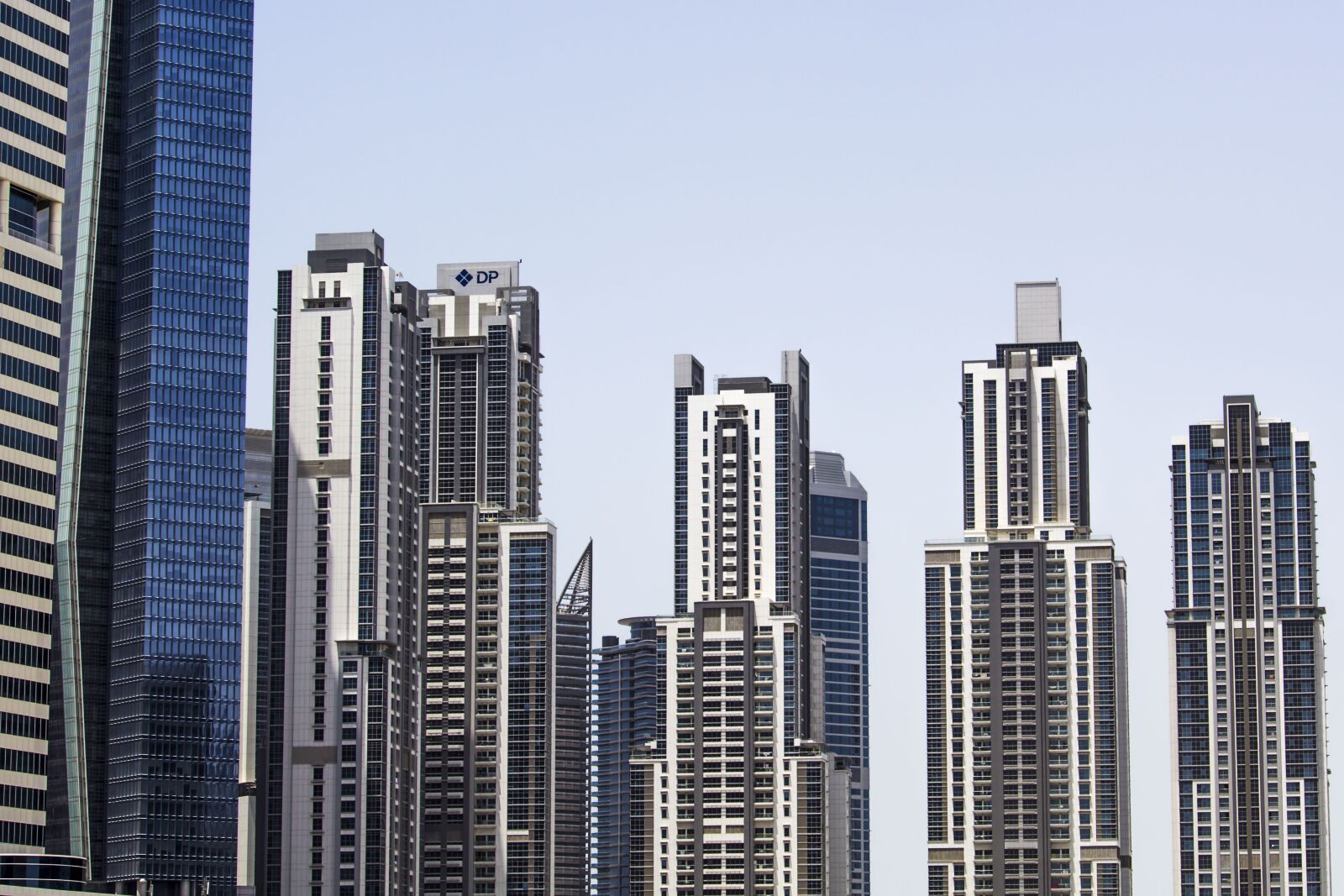 Canon EF-S 55-250mm F4-5.6 IS STM sample photo. Architecture, buildings, city, cityscape photography