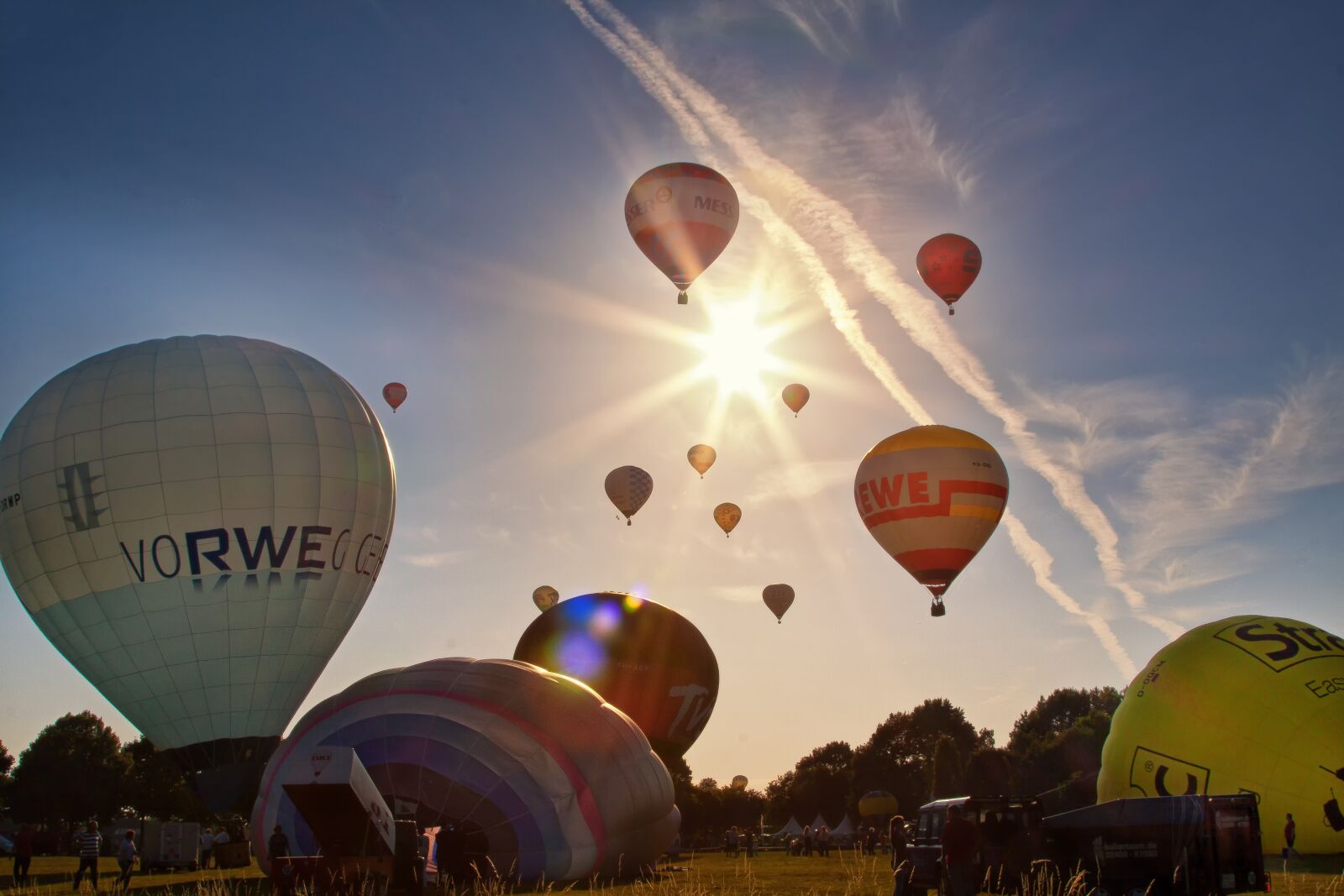 Canon EOS 50D sample photo. Hot air balloon, flying photography