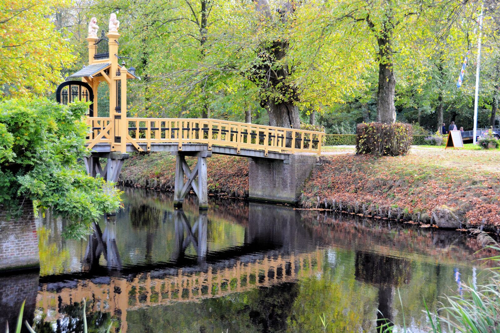 Nikon D7100 sample photo. Bridge, park, reflection photography