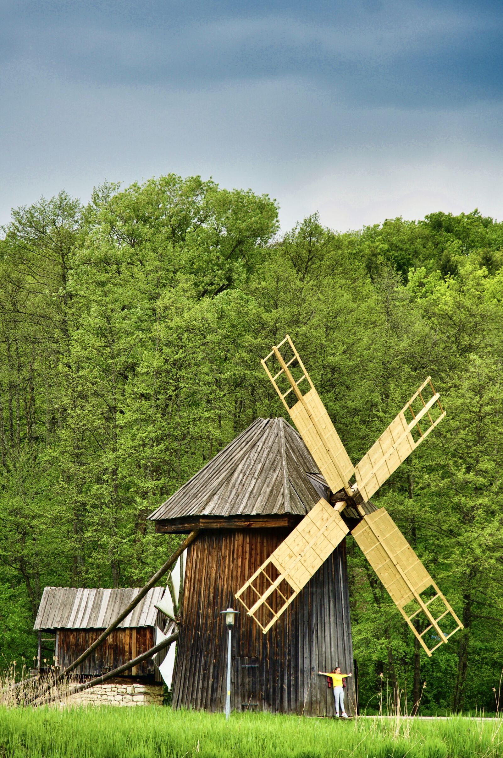 Sony a6500 sample photo. Windmill, barn, farm photography