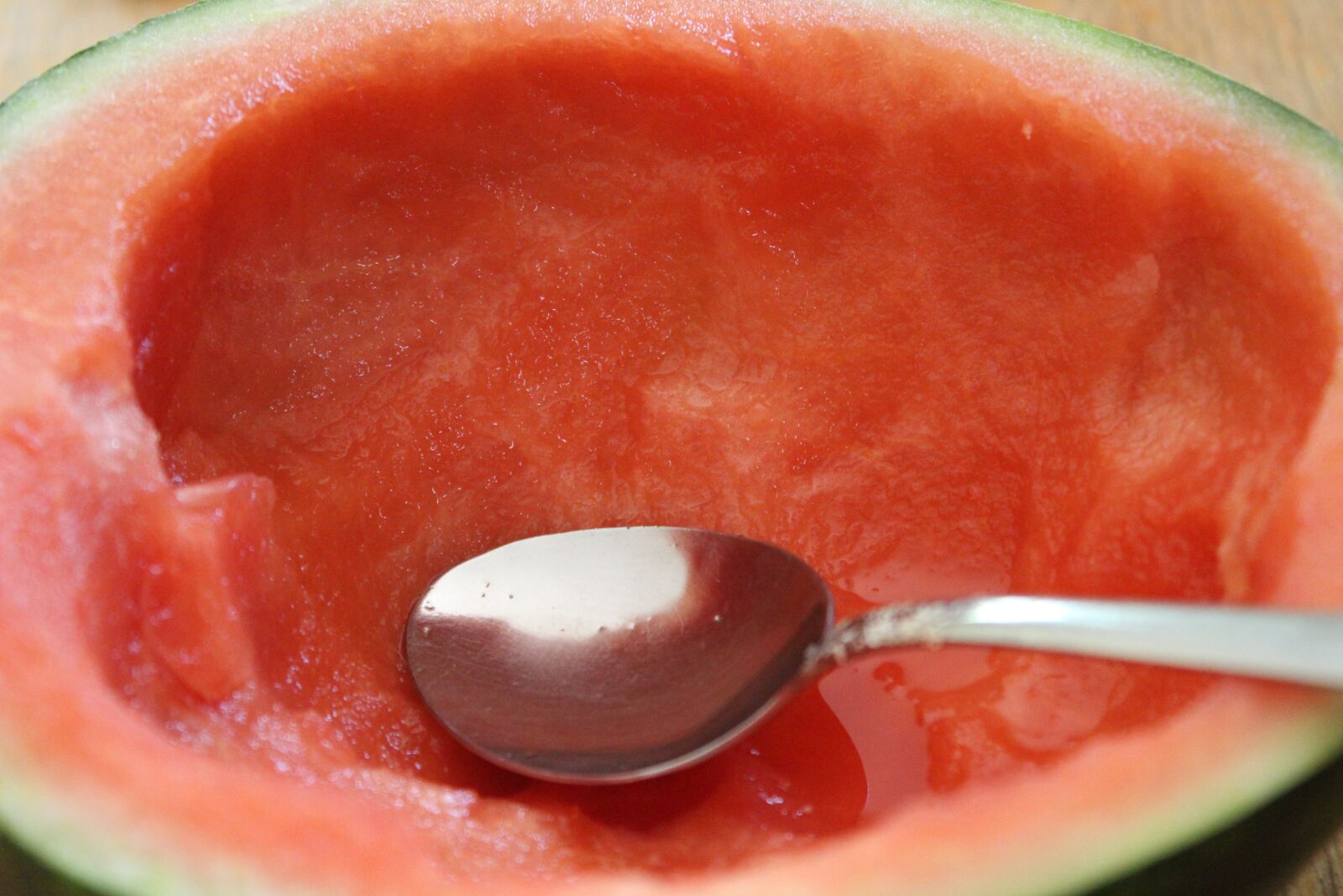 Canon EOS 600D (Rebel EOS T3i / EOS Kiss X5) sample photo. Melon, eat, watermelon photography
