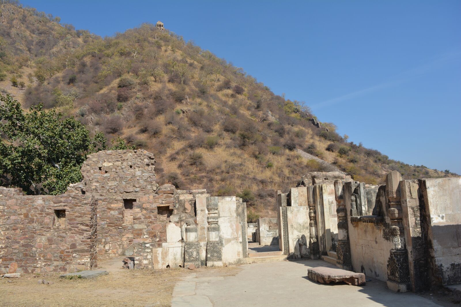 Nikon D5200 sample photo. Bhangadh, fort, haunted photography