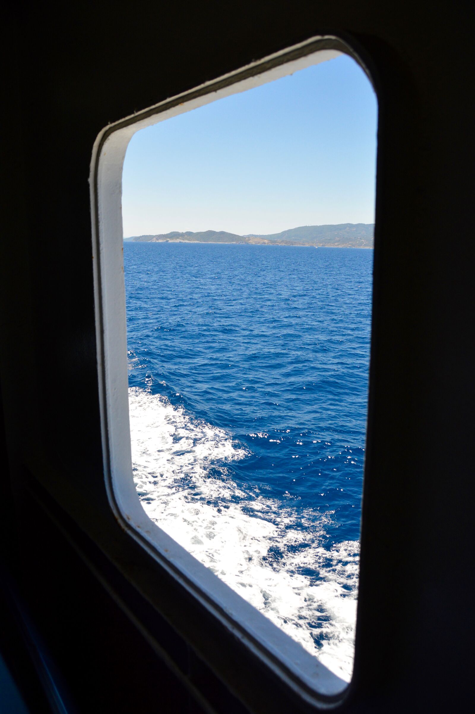 Nikon D3200 sample photo. Aegean, boat, greece, sea photography