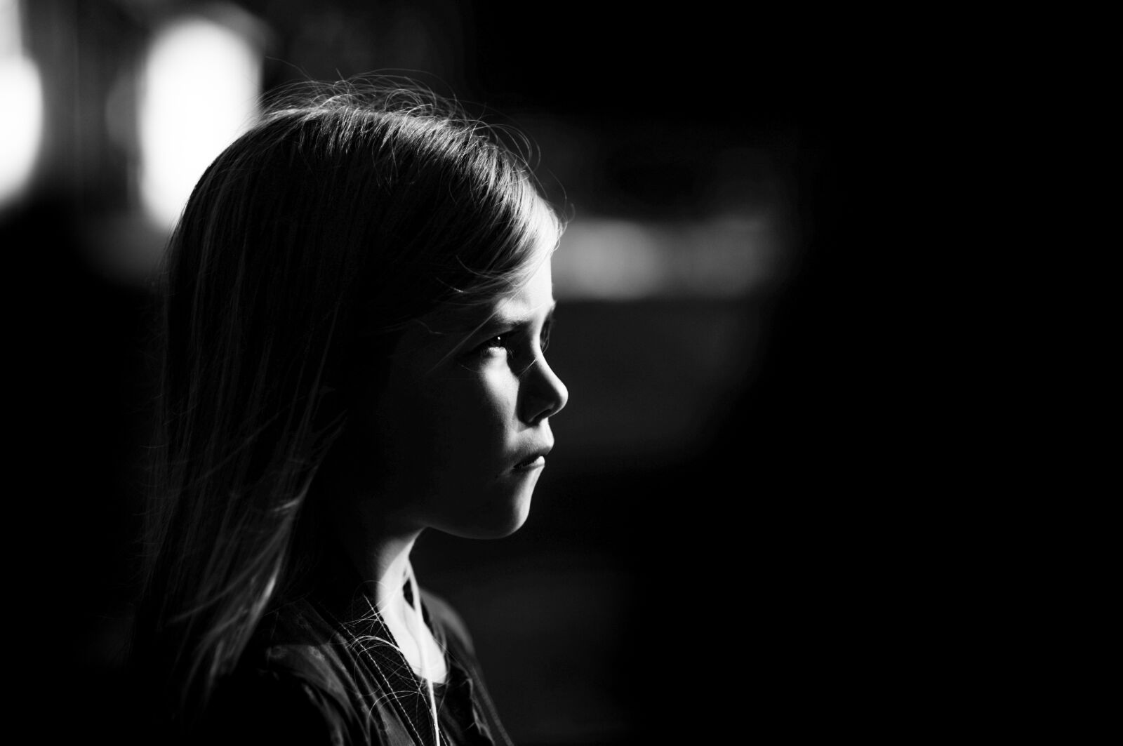 Nikon D610 sample photo. Girl, black and white photography