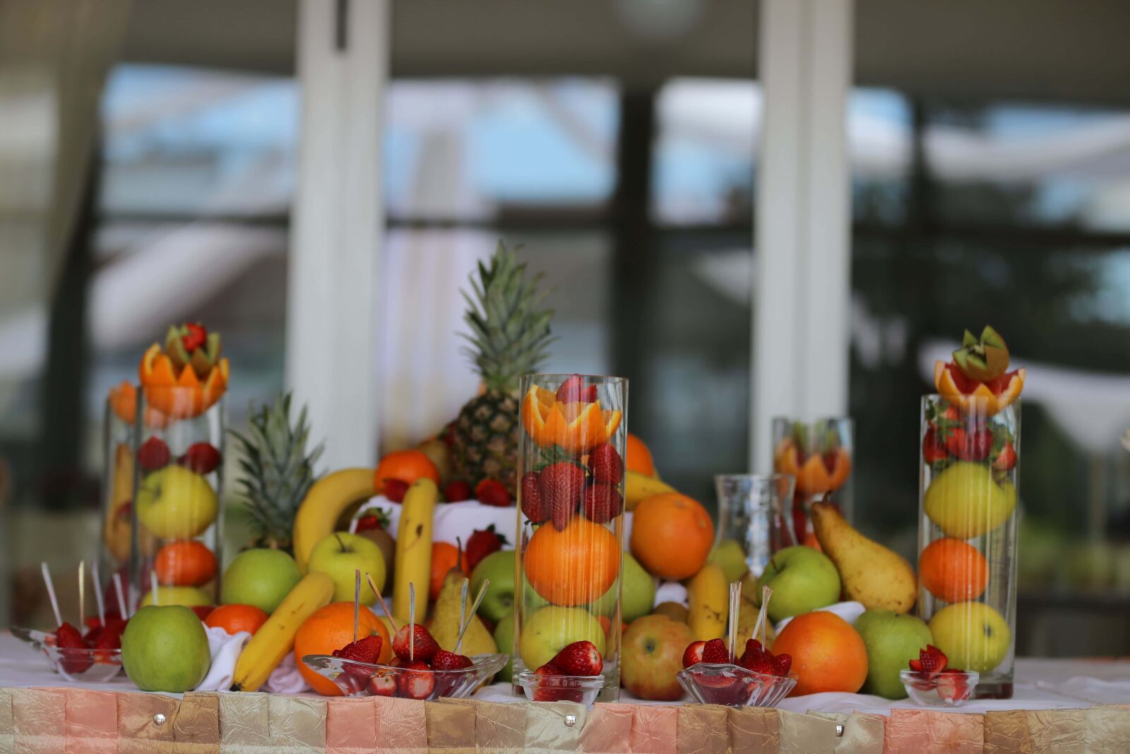 Canon EOS 6D sample photo. Fruit, buffet, lime, oranges photography